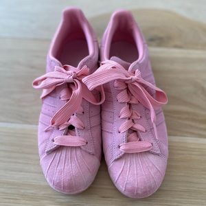 Pink Adidas Sneakers Like New